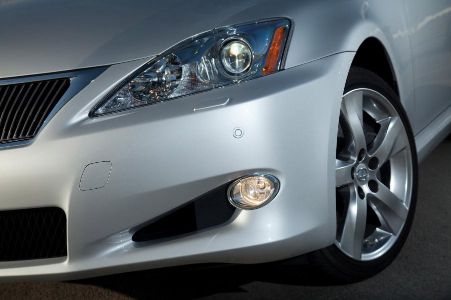  Lexus IS350C 2008 года  (фото 31 из 108)